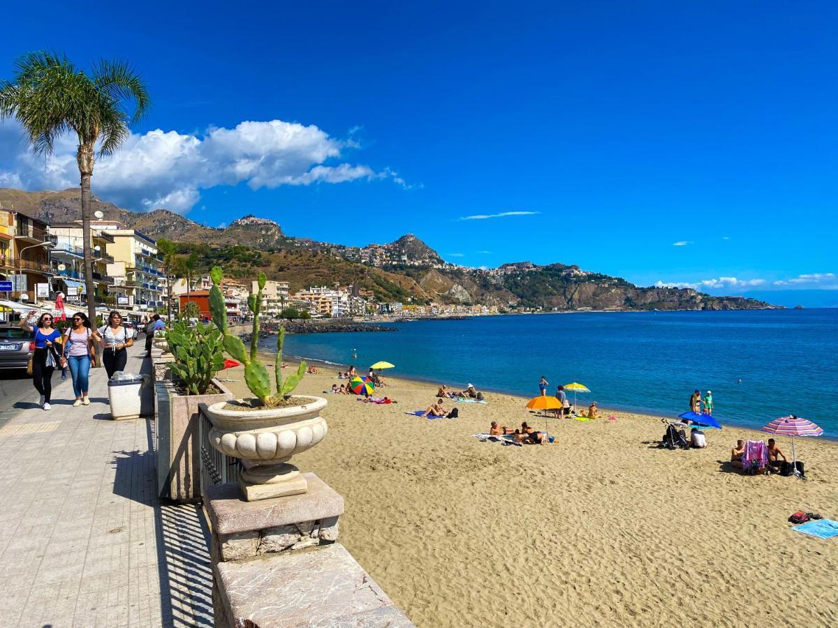 Alpha22 Apartment Giardini Naxos Eksteriør bilde