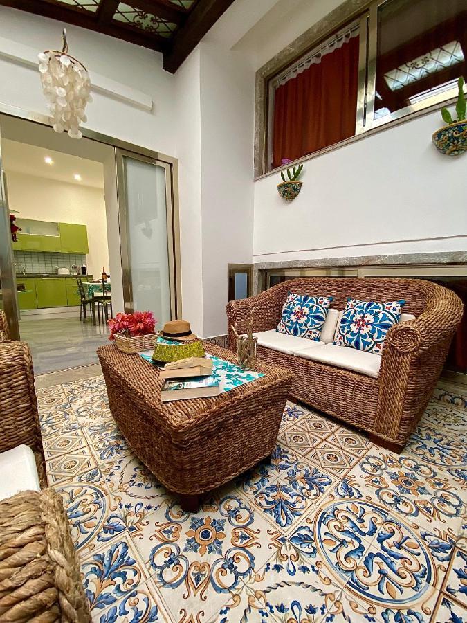 Alpha22 Apartment Giardini Naxos Eksteriør bilde