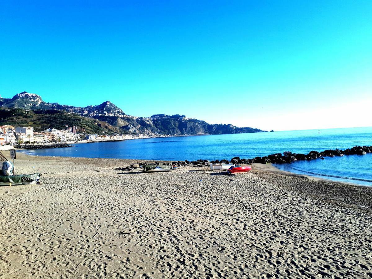 Alpha22 Apartment Giardini Naxos Eksteriør bilde